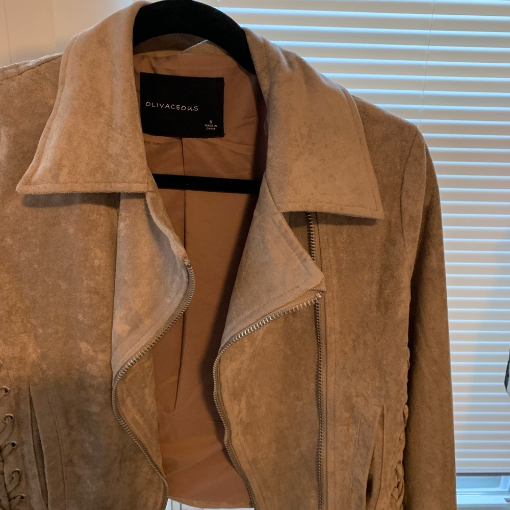 Olivaceous Suede brown jacket- PERFECT for fall.
